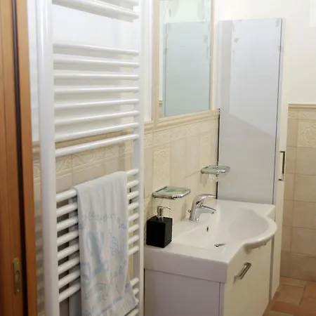 La Casa Della Nonna Bed & Breakfast *