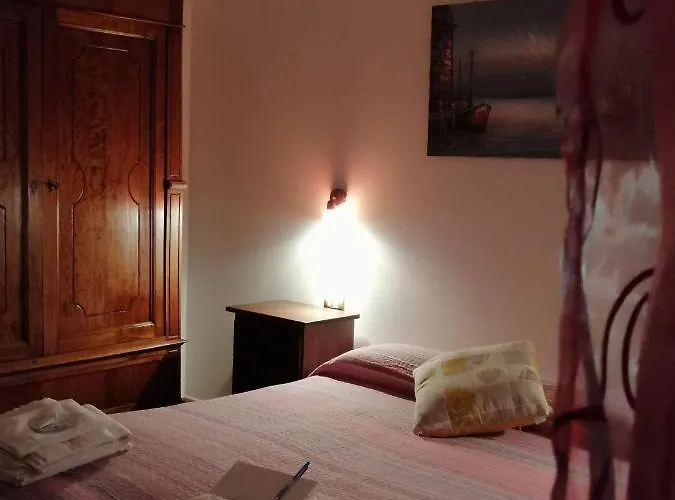 La Casa Della Nonna Bed & Breakfast *